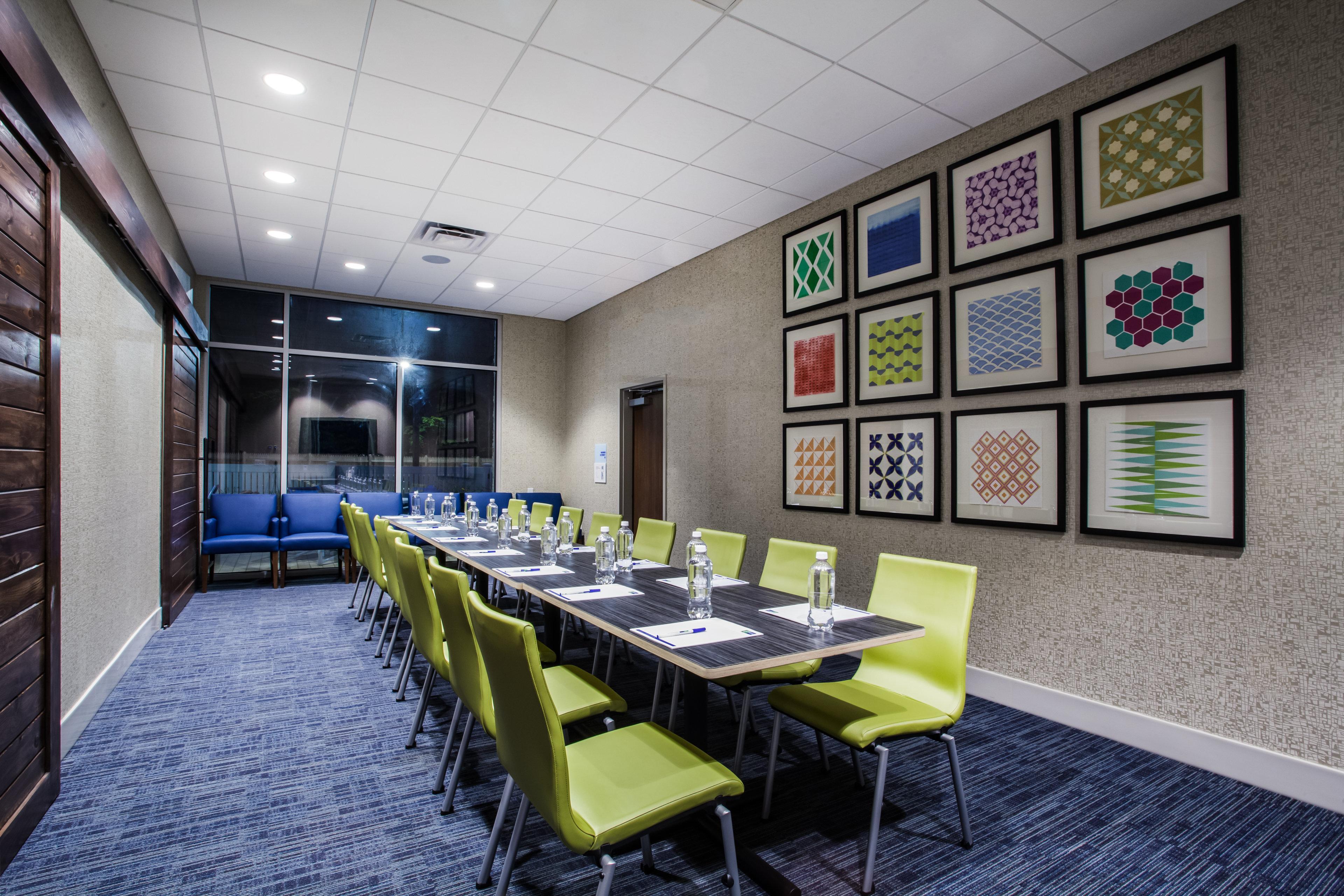 Holiday Inn Express Queensbury-Lake George Area By Ihg Eksteriør bilde