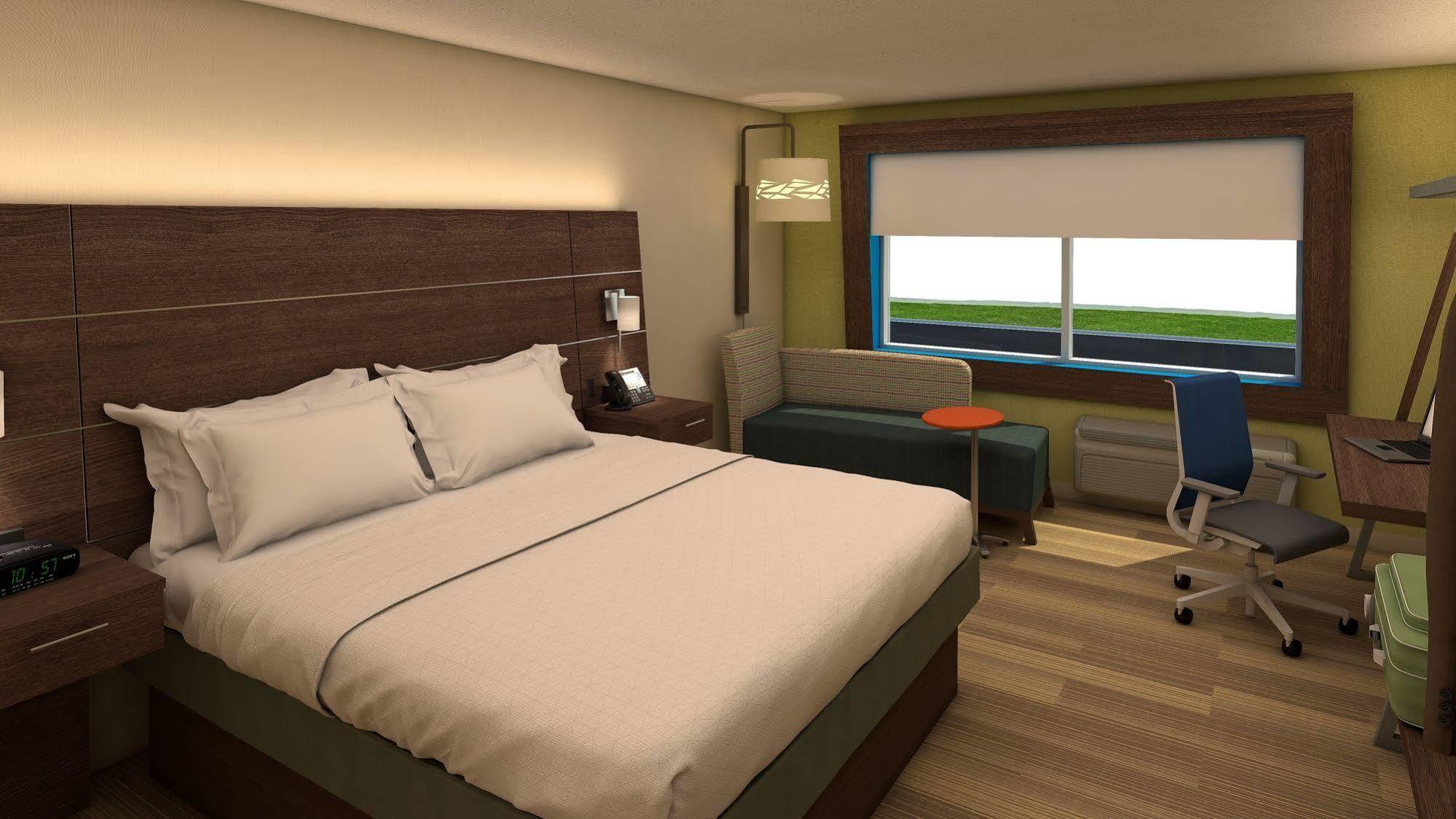 Holiday Inn Express Queensbury-Lake George Area By Ihg Eksteriør bilde